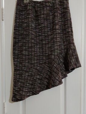 Asymmetrical Plaid Midi Skirt in Black and Gray